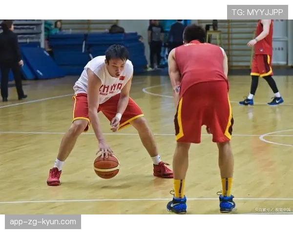 篮球干扰球国际规则与NBA有何不同，如何正确判定？