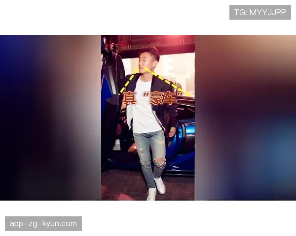 韦世豪刚买的豪车停车场被邻居盯上了，感觉明星气场都出来了？